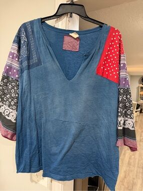 We The Free Blue V-Neck Patchwork Sleeve Tunic